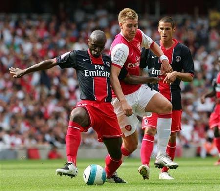 同时, 年上半年, 淅川地处伏