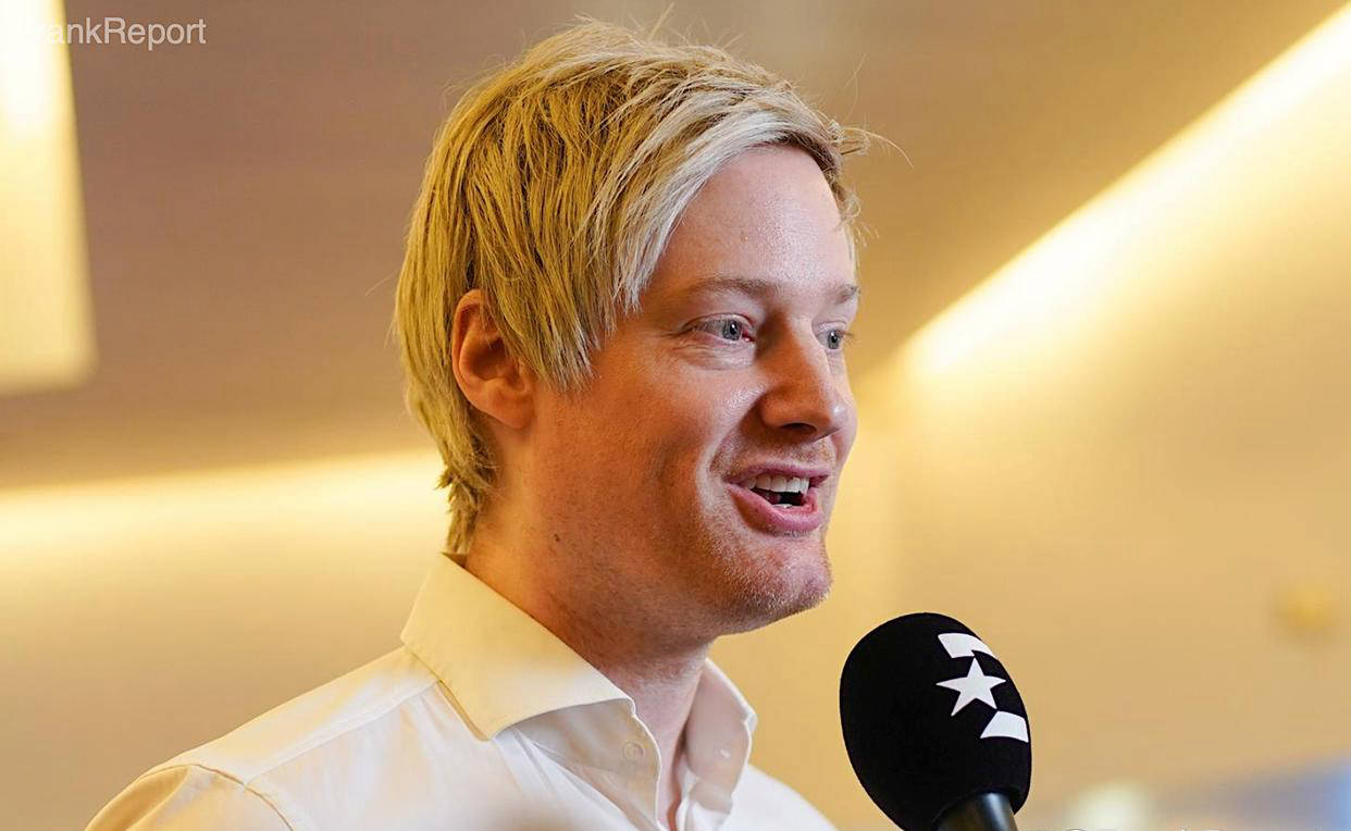 澳大利亚, 但在与运动 澳大利亚, 但在与运动