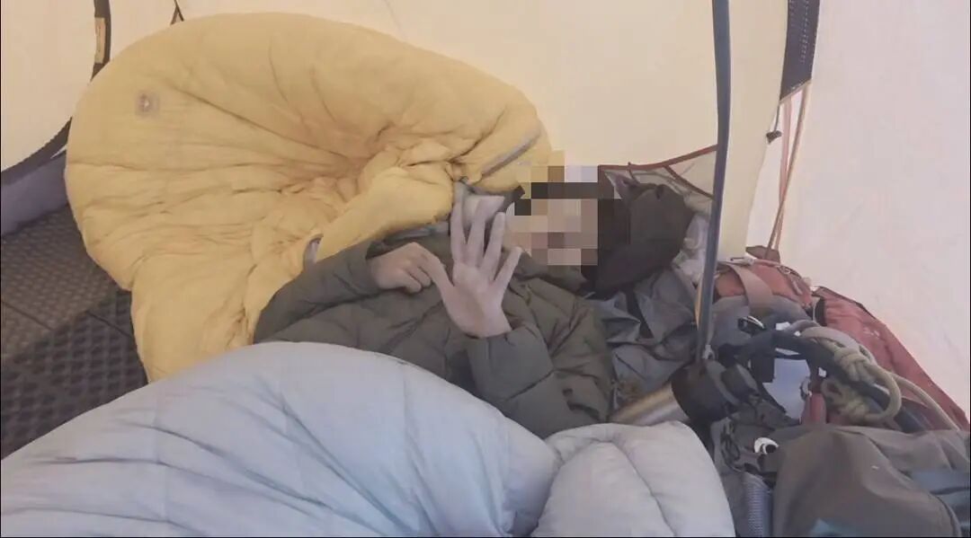 发现帐篷里 发现帐篷里