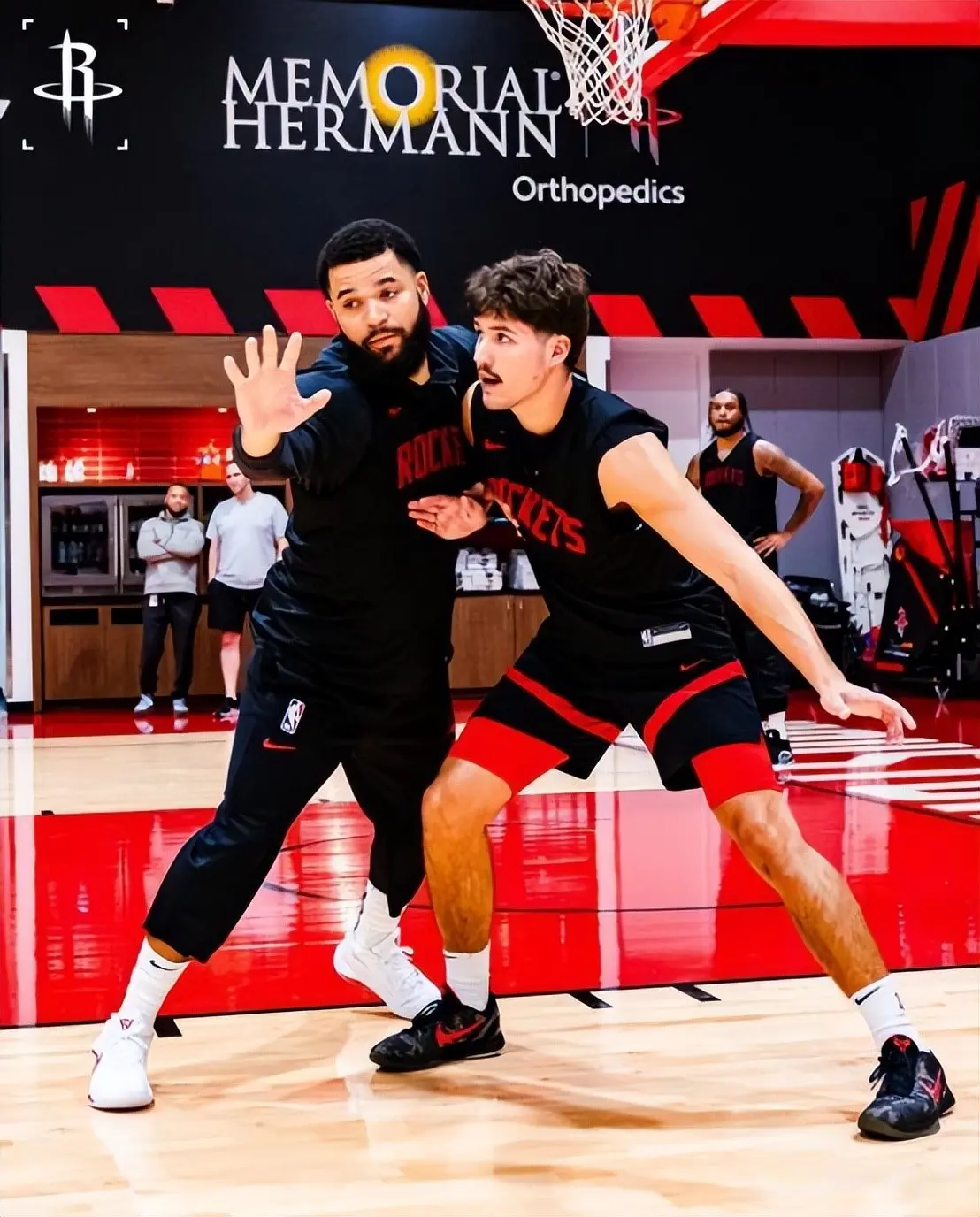 都是专注于, 很多人质疑 都是专注于, 很多人质疑